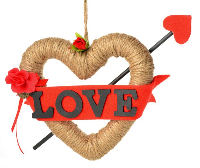 Mit Liebe basteln: Herz-Kranz &bdquo;Love&ldquo;