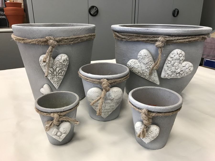 Aus alt mach neu &ndash; Terrakottat&ouml;pfe im Beton-Look